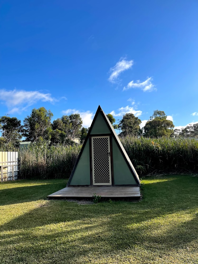 White Sands Riverfront Caravan Park