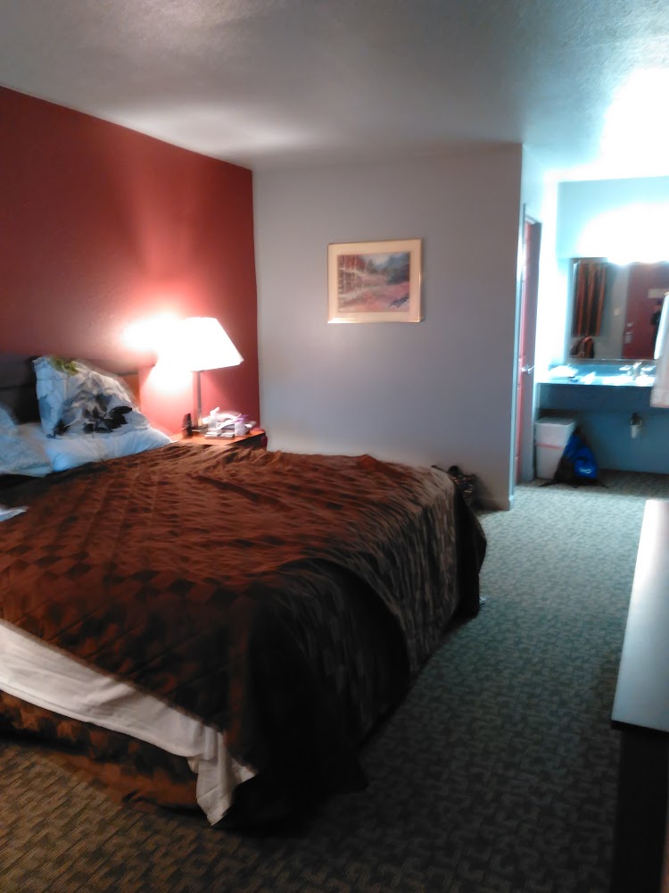 Aurora Inn Motel