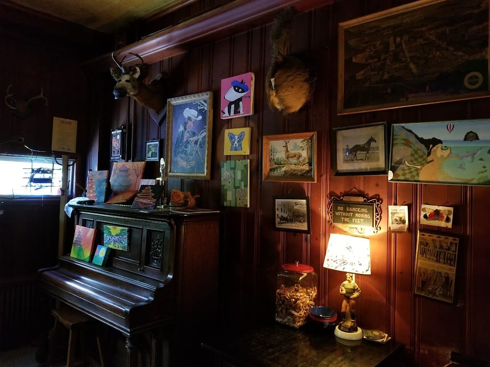 Bar photo 3