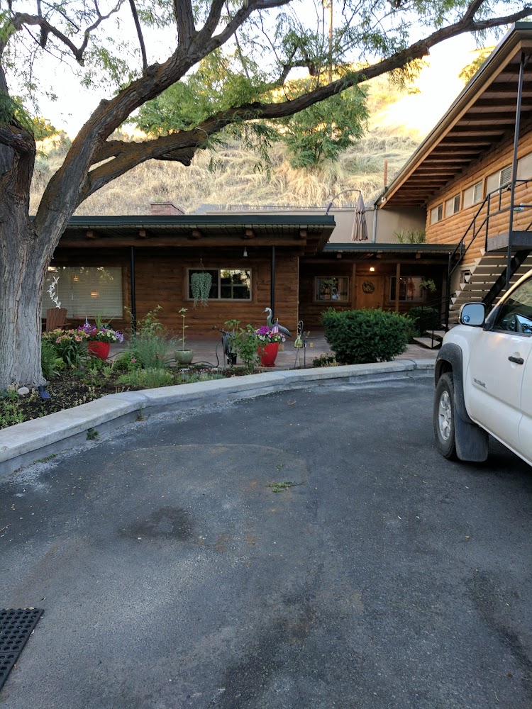 Boise Hillside Suites