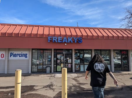 Dr-Smoke Tobacco Shop+Vapes Shop - Smoke shop in Astoria - Website