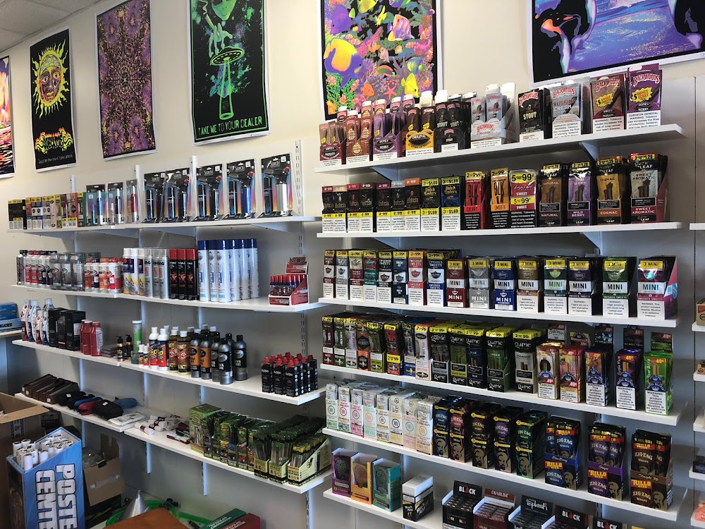 Modesto, Ca KYLÉ Smoke Shop - Columbia