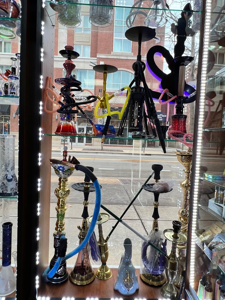 elfbar nachfüll pod läuft aus Smoke Station 999 - Tobacco shop in Campustown
