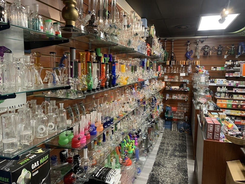 elfbar nachfüll pod läuft aus Waynesville, NC – LOLA'S VAPE SHOP main image 0