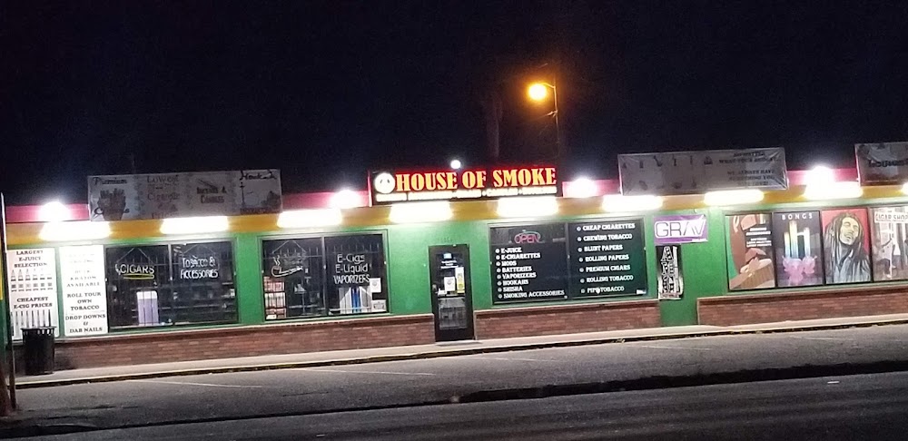 House of Smoke - Longview - Smoke shop in Downtown